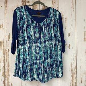 Bit & Bridle, Navy Blue Patterned Blouse. Size 1X. In excellent condition!